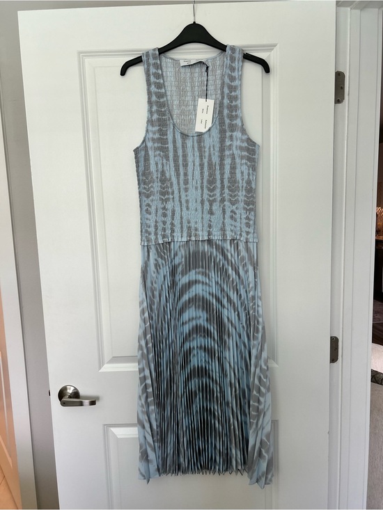 Proenza Schouler Dresses & Skirts - Proenza Schouler Light Blue and Gray Tie-Dye Pleated Midi Dress